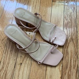 ‼️FINAL PRICE‼️ Marc Fisher Simple Nude Heeled Sandals 😍😍🔥🔥